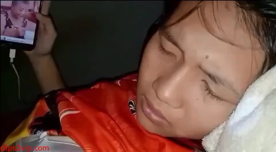 ม.ปลาย โดนเย็ดคาชุด หีสวยมาก เหมือนไม่เคยโดนเย็ด ครางเสียวๆ เสียงไทย